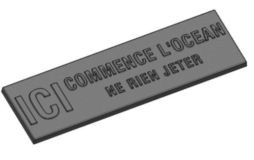 Plaque fonte "ICI COMMENCE L'OCEAN NE RIEN JETER"